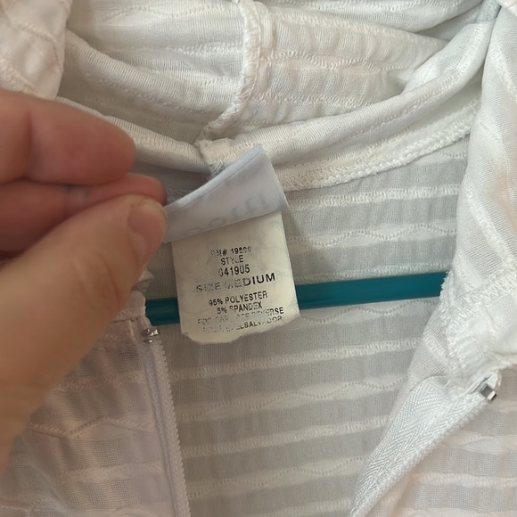 Adorable Swim Coverup - Picture 4 of 10